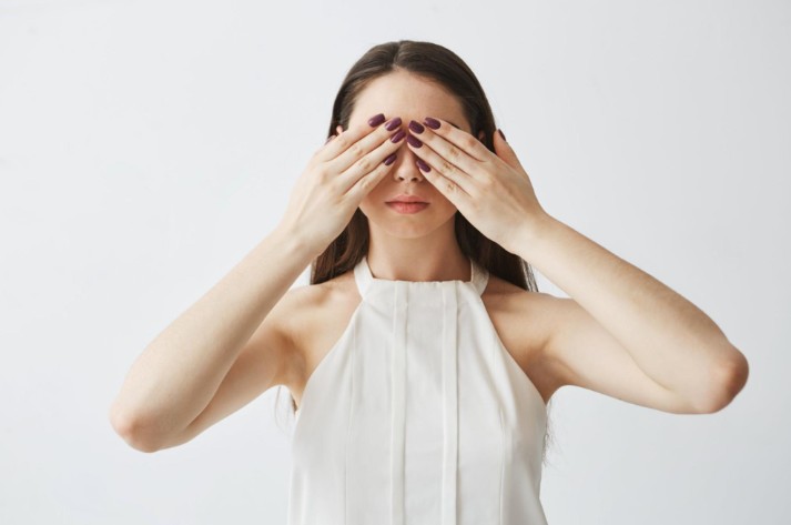 Ojos saludables y cómodos después del tratamiento